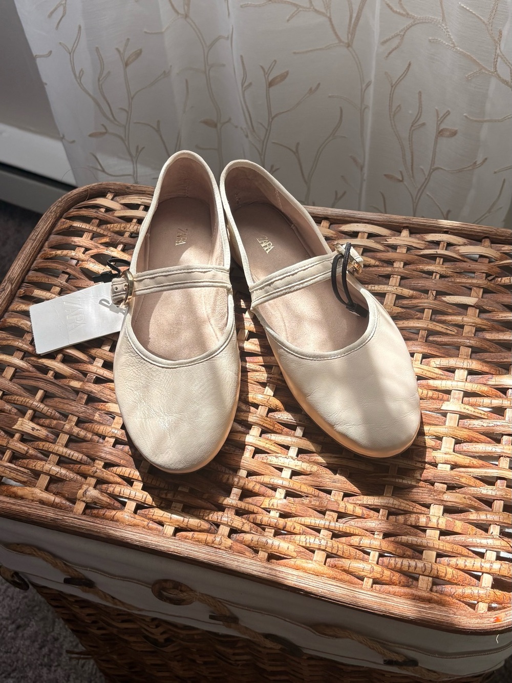 Zara Cream Mary Jane Flats with Buckle Strap